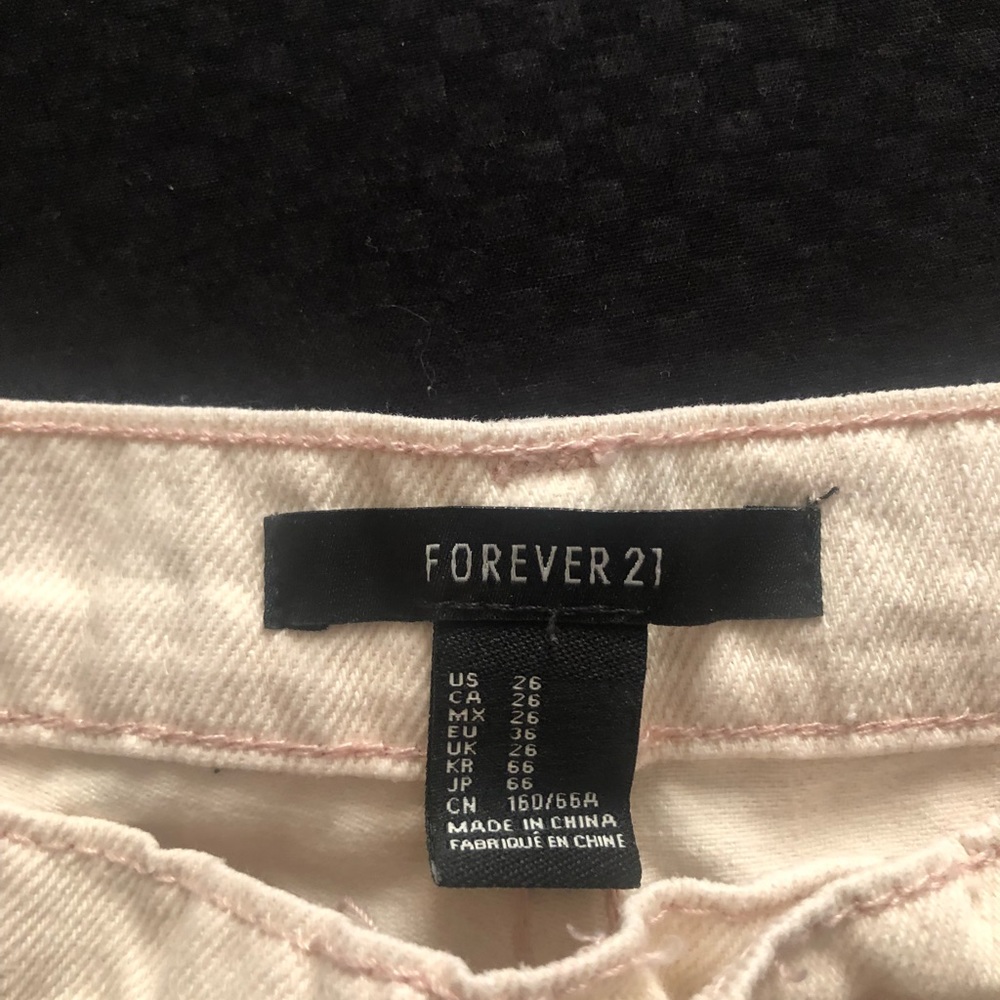 Shorts - Picture 2 of 2